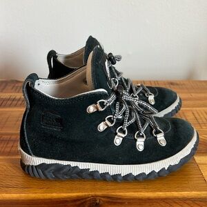 Sorel Out N About Conqest Boots Lace Up Waterproof Suede